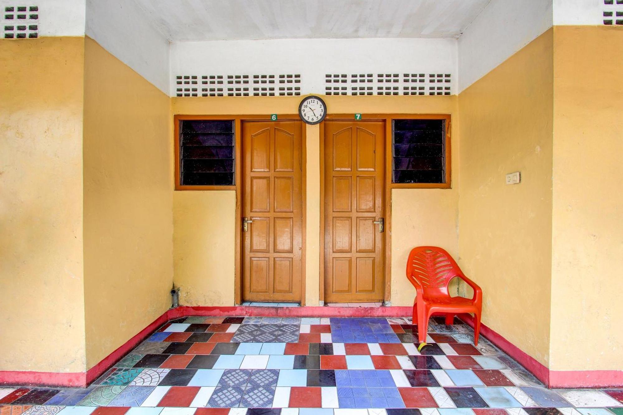 Spot On 92336 Hotel Sukowati Surakarta (Solo) Exterior foto